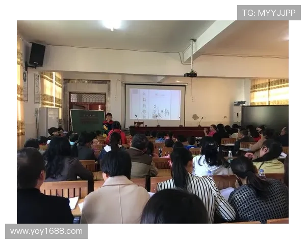 与杨静对话探讨她的篮球生涯与成长历程的精彩故事